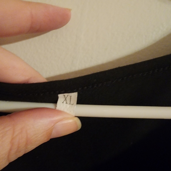 Top - Picture 3 of 6